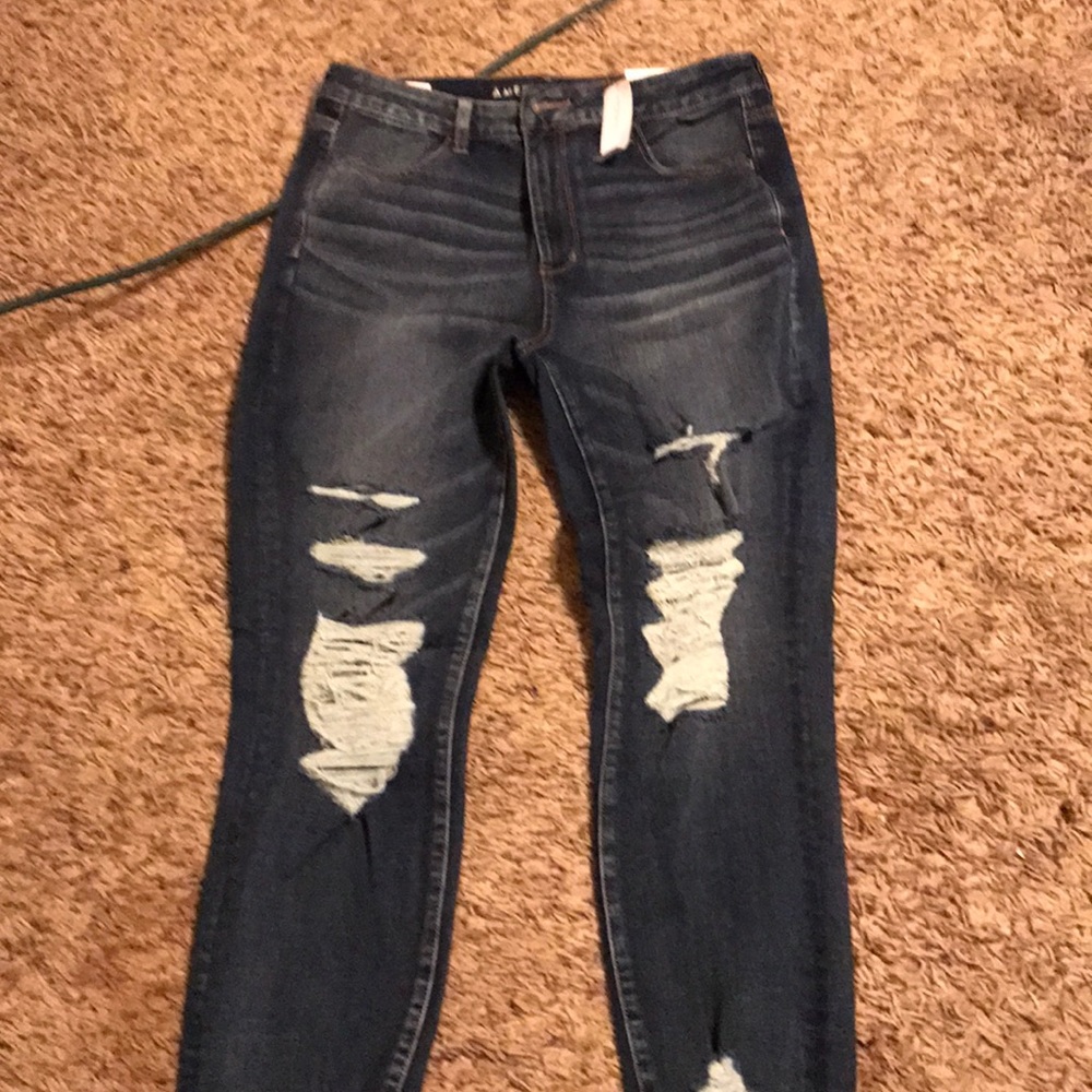 Sold! New AEO jeans 🦅